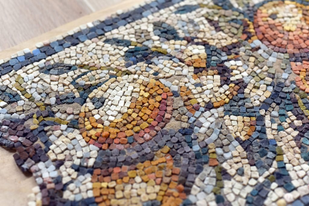 Современная репродукция античной мозаики.