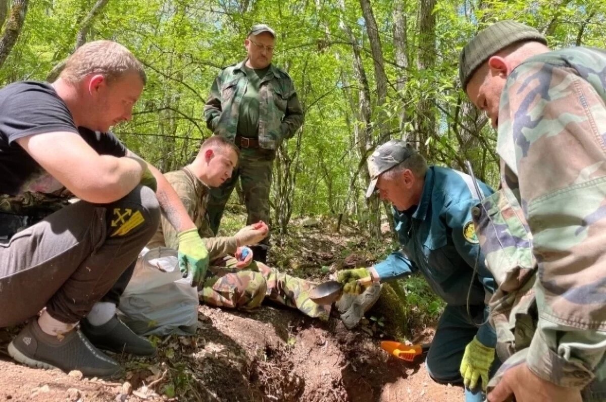    Возле Севастополя нашли останки еще одного солдата
