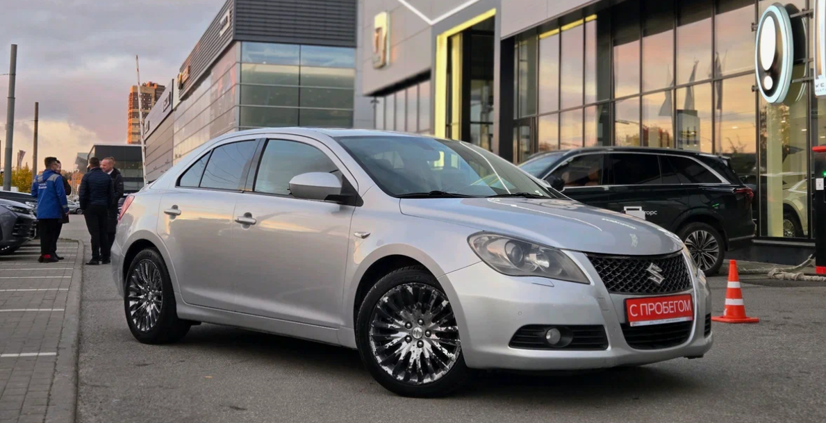 Suzuki Kizashi 2009-2014 2.4 CVT (178 л.с.) 4WD