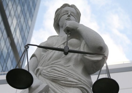    Венгрия выходит из МУС, назвав суд «политическим»