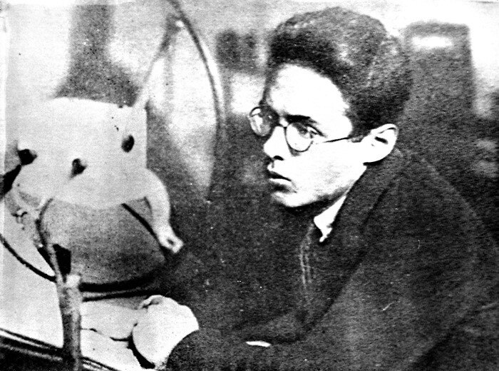 Первые шаги на дикторском поприще