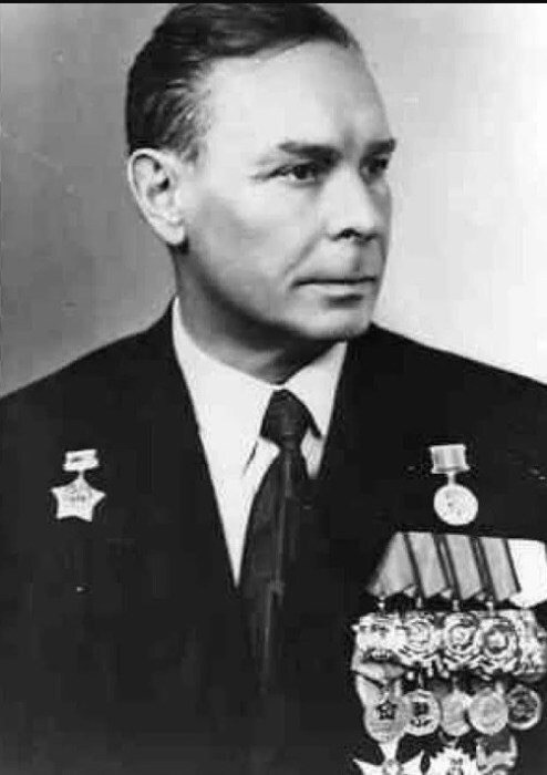 Брежнев, Яков Ильич