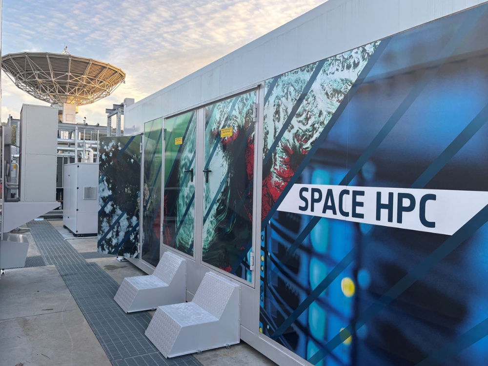 Space HPC - это мощнейший суперкомпьютер, расположенный в центре ESRIN 