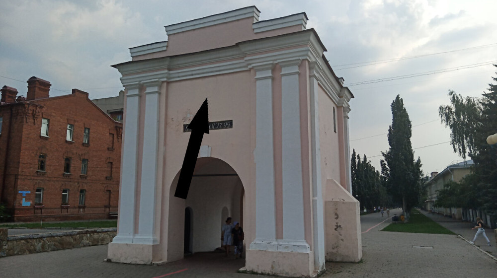    Омская крепость: от военного форпоста до арт-кластера