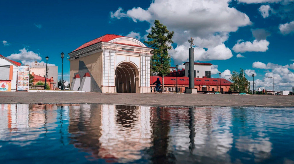    Омская крепость: от военного форпоста до арт-кластера