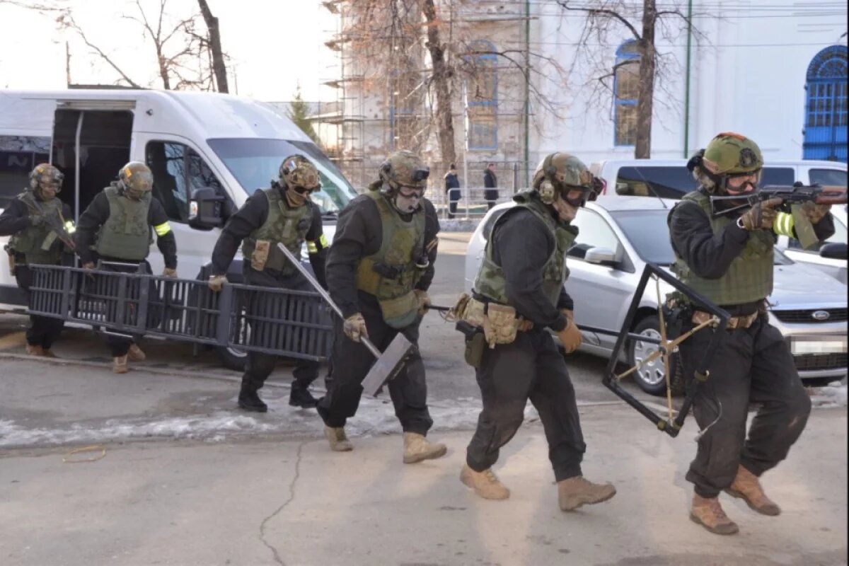    21 мая по Ульяновску пройдёт техника силовых структур и спасательных служб