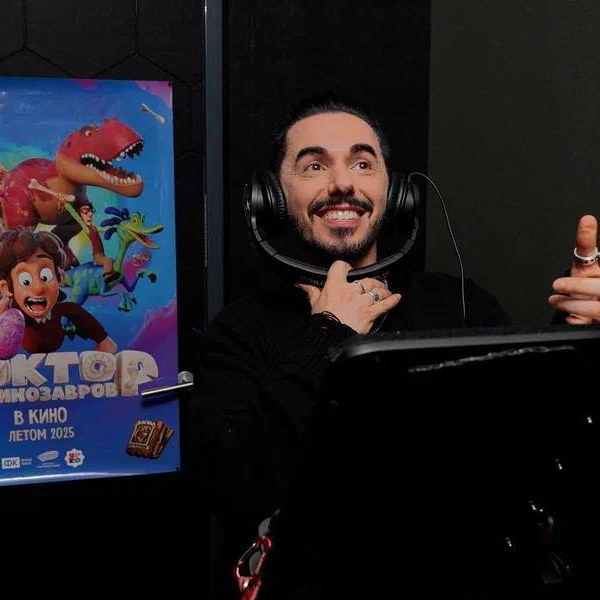     Тимур Родригез и Сергей Гармаш подарили голоса «Доктору Динозаврову»