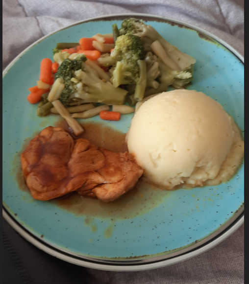 Это мой больничный ланч. Фото автора