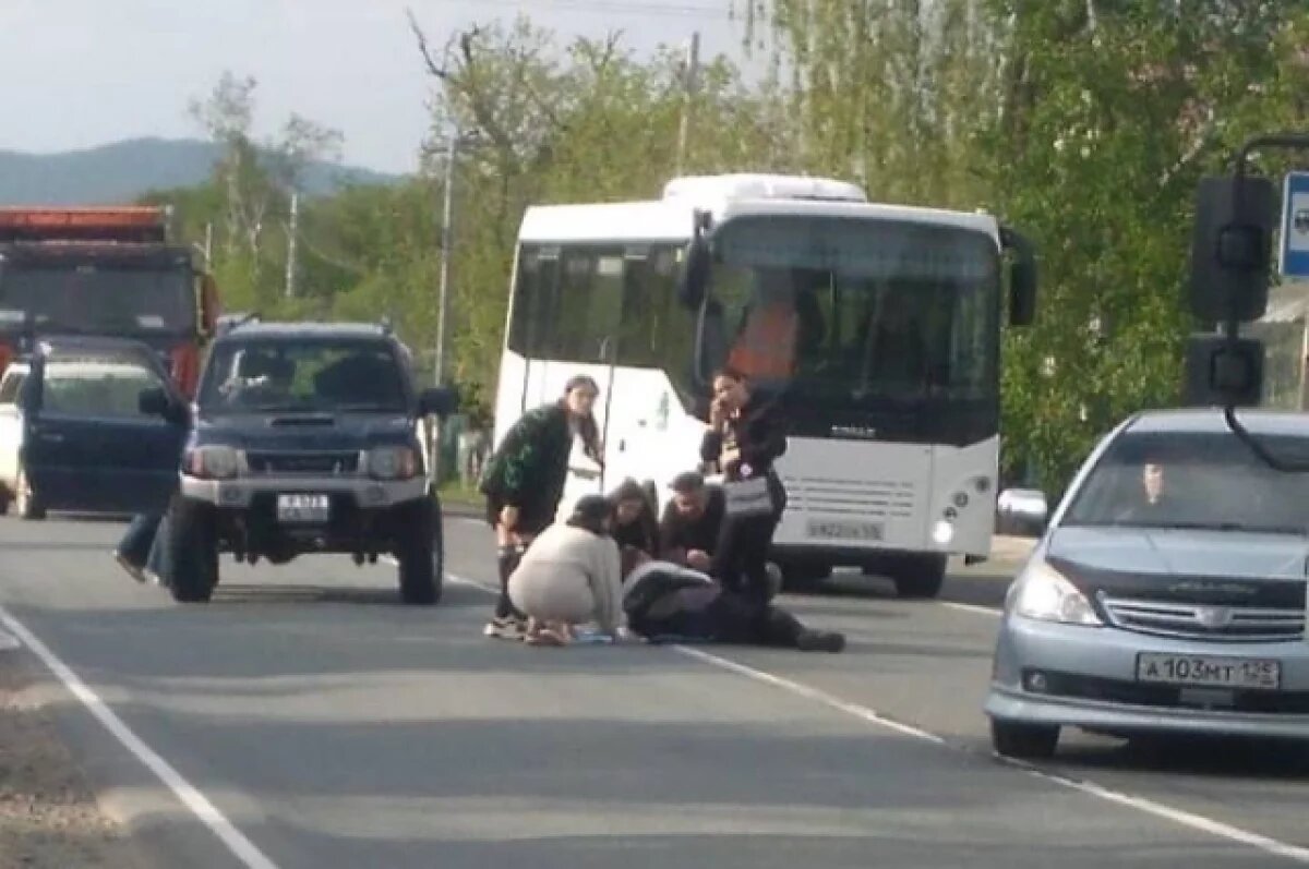    Также уже несколько лет местные жители пытаются добиться установки светофора на перекрестке