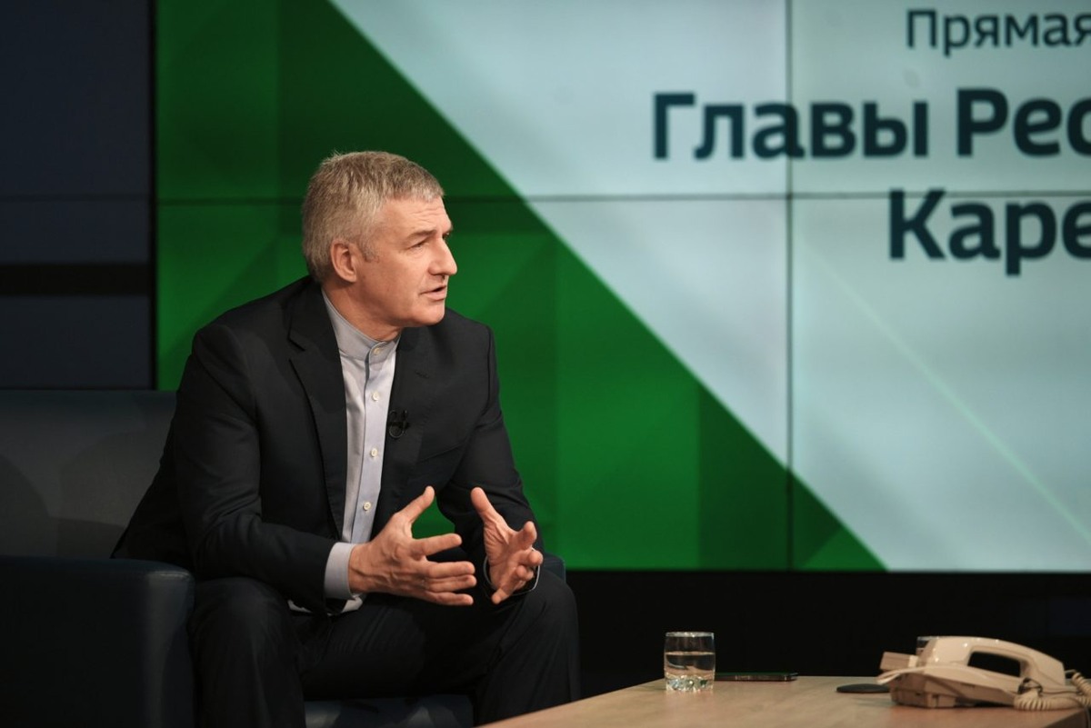    Прямая линия главы Карелии. Фото: "Республика"/Сергей Юдин