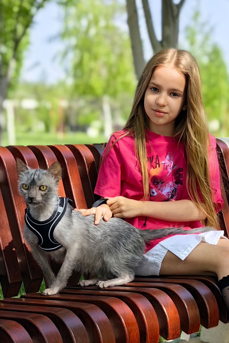 Вероника и котик Арни 😻