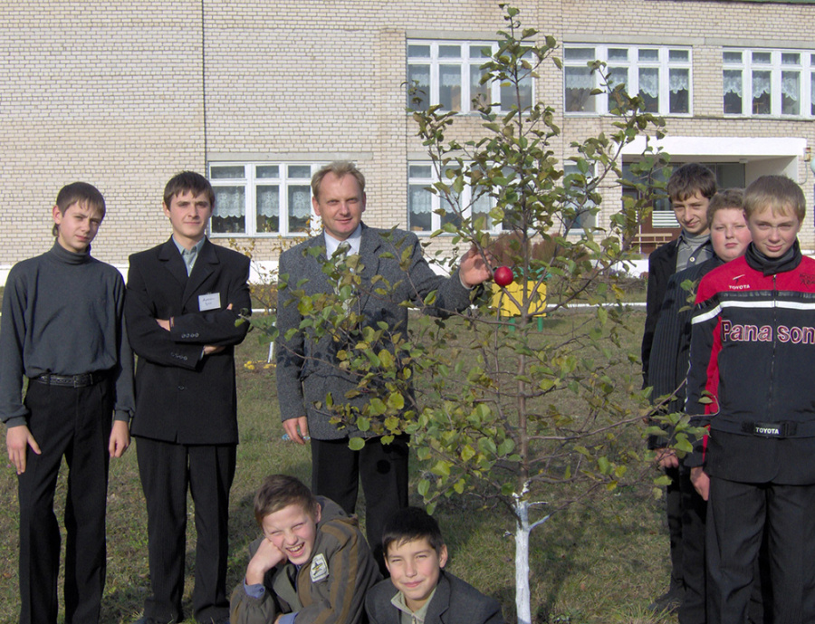     Хорошего учителя не забывают