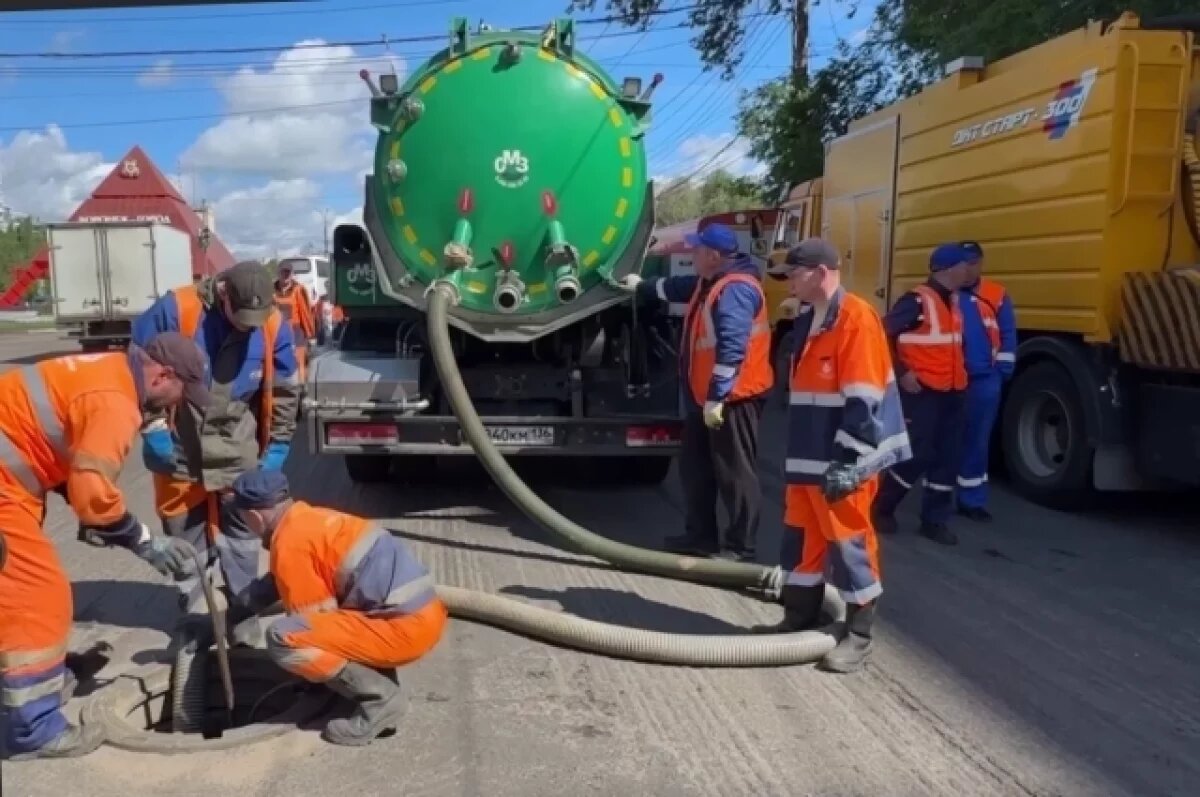    В Воронеже начали монтаж временного трубопровода после коммунальной аварии