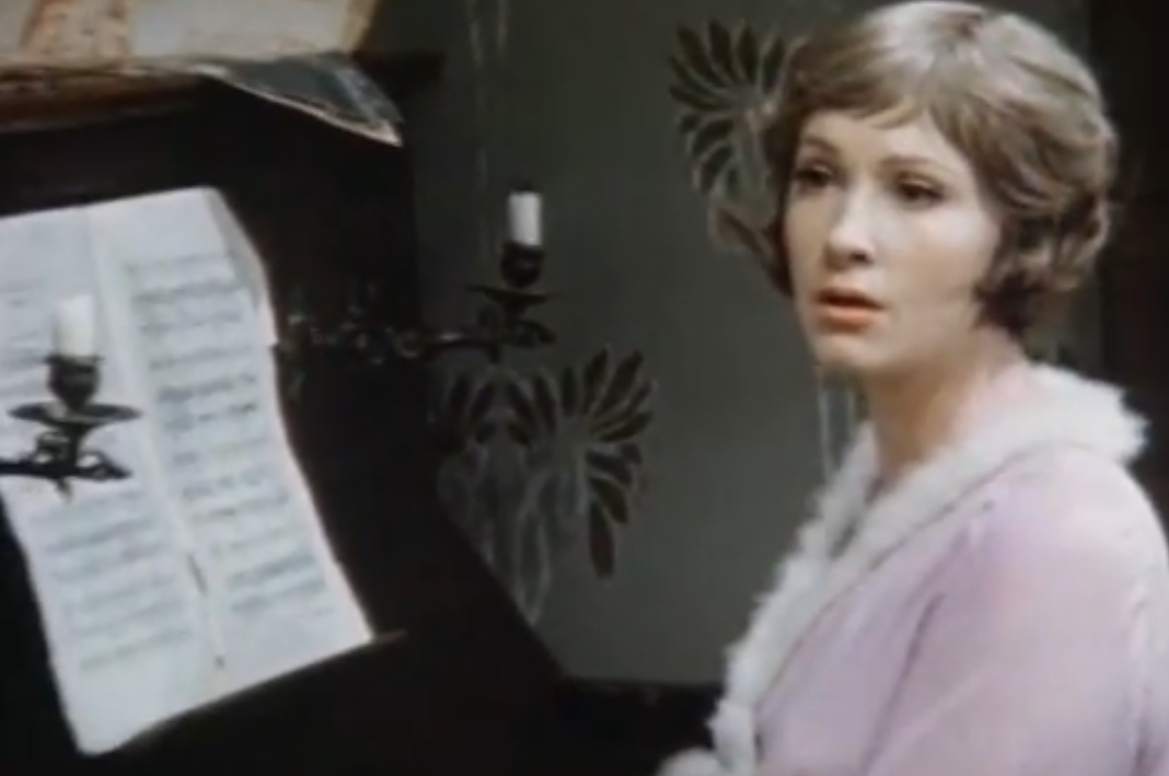 Кадр из фильма. Алла Чернова в роли Марго