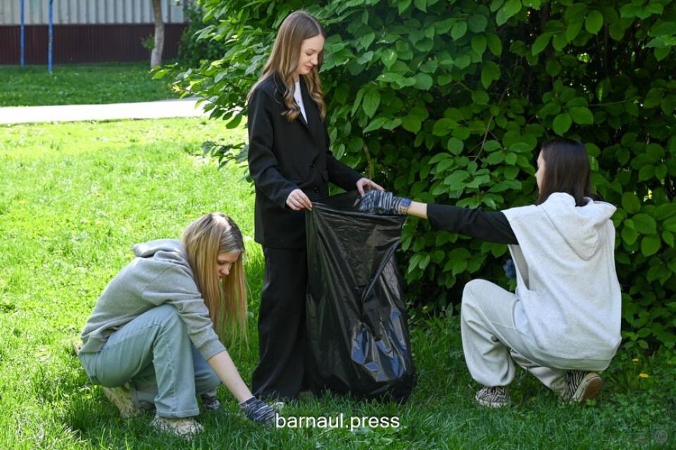    Сиреневый бульвар в Барнауле. Источник: barnaul.org