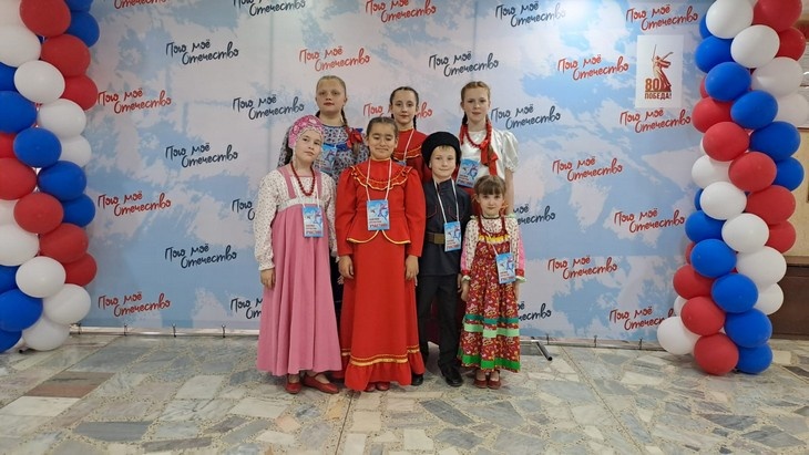    «Пою мое Отечество» Редакция Газеты