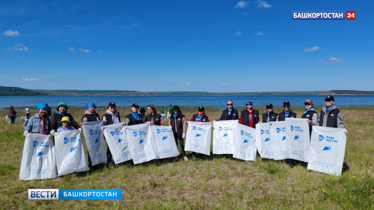    Порядка 350 жителей Башкортостана приняли участие в акции «Вода России»
