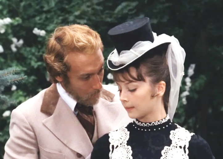 на фото Олег Янковский и Галина Беляева