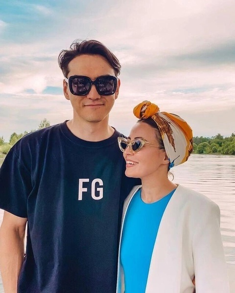 Нурлан Сабуров с женой