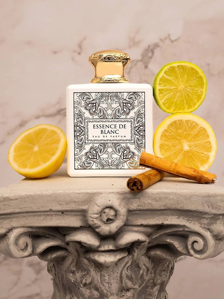 «Essence de Blanc» French Avenue.