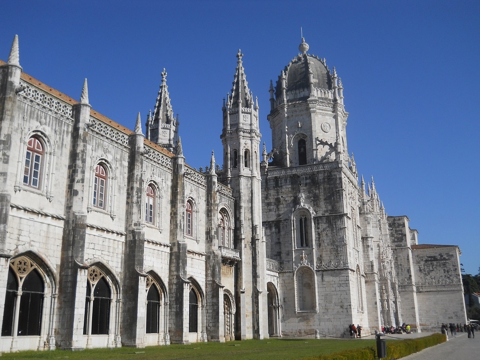 Церковь Саната Мария де Белен