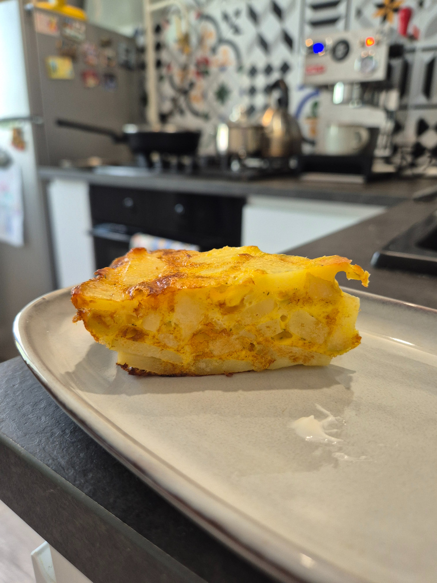 Это вид подогревом на сковороде кусочка, на следующий день