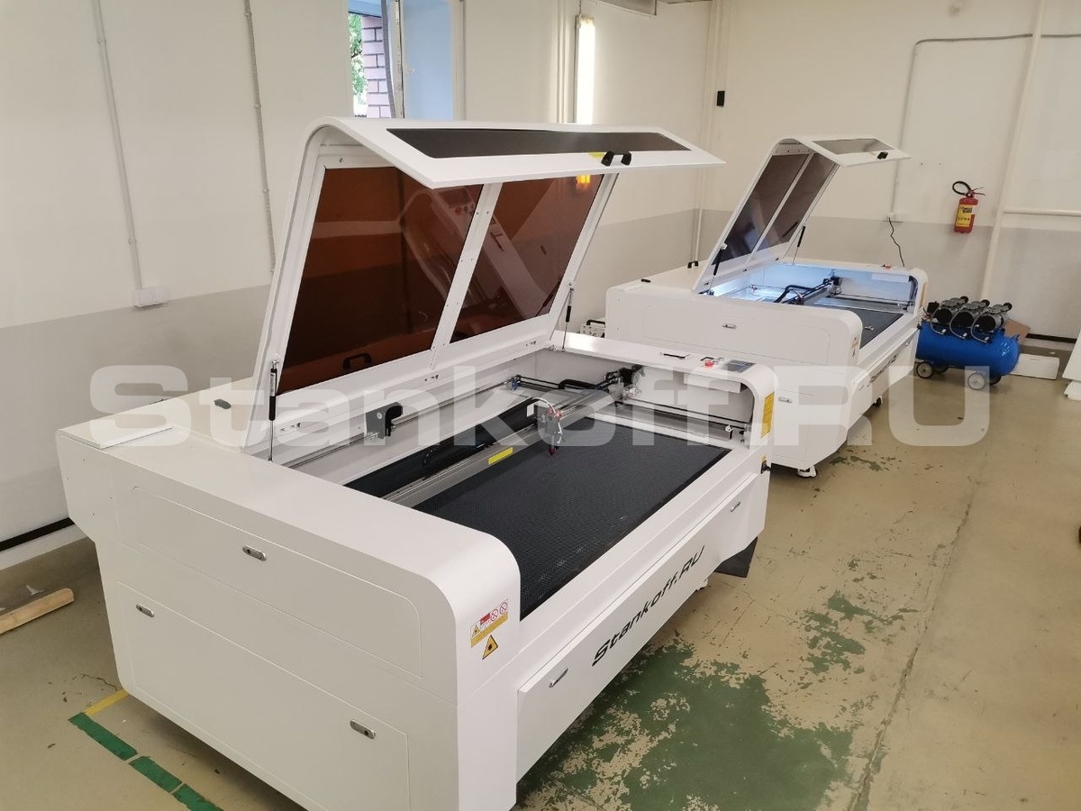  Лазерно-гравировальный станок с ЧПУ LM 1610 PRO 150W и LM 1610 PRO 300W

