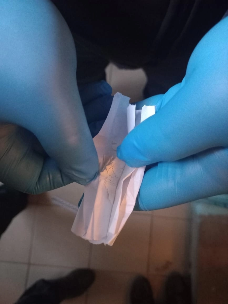    В Урае у местного жителя нашли наркотики