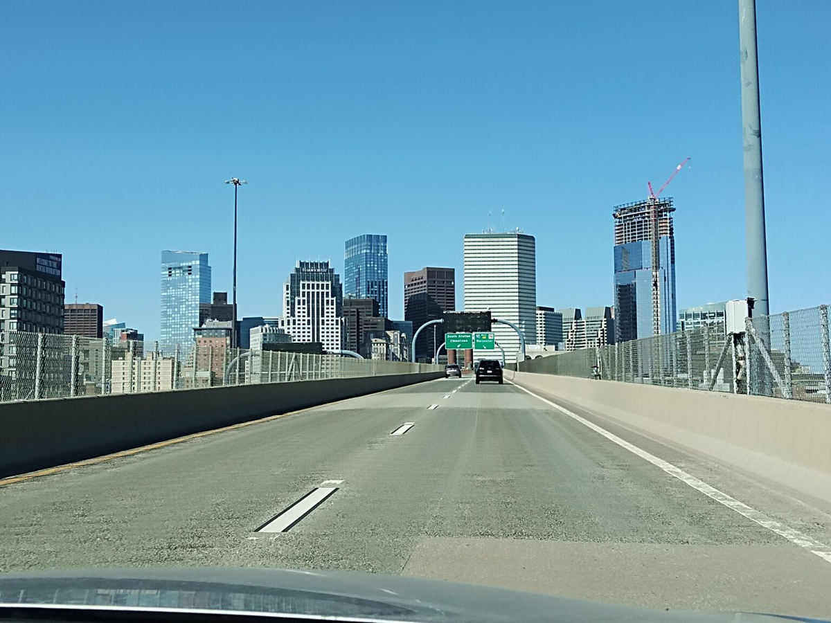 Въезжаю в Бостон