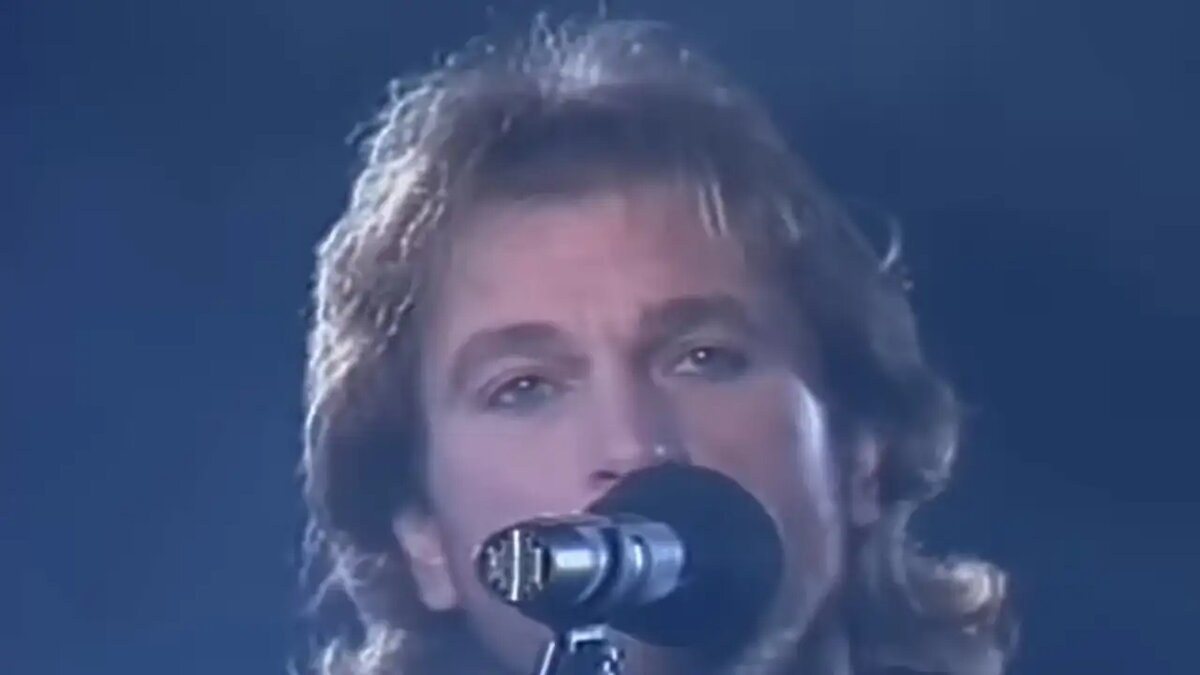    Музыкант Игорь Тальков.