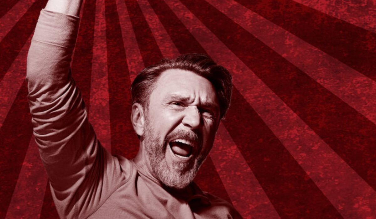     Сергей Шнуров. Источник: sibir-arena.ru Автор фото: Группа "Ленинград"