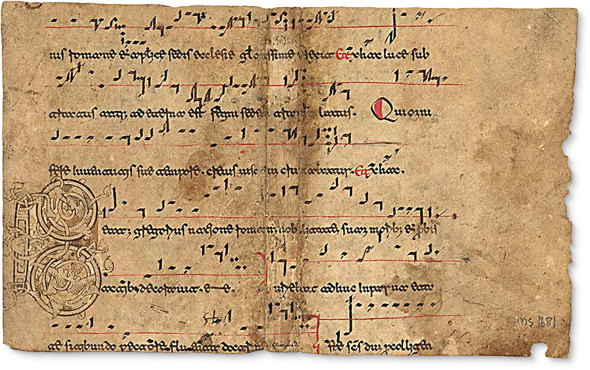 Многочисленные песнопения католической церкви изначально заучивались монахами наизусть, а затем передавались устно. Однако примерно с IX века над текстами начали появляться графические символы, известные как невмы, чтобы указать на форму мелодии. Со временем их стали размещать на горизонтальной линии, представляющей высоту звука. Гвидо приписывают идею использования четырех линий (которые позже были расширены до знакомого нам пятилинейного нотного стана) для определения точной высоты звука каждой ноты.