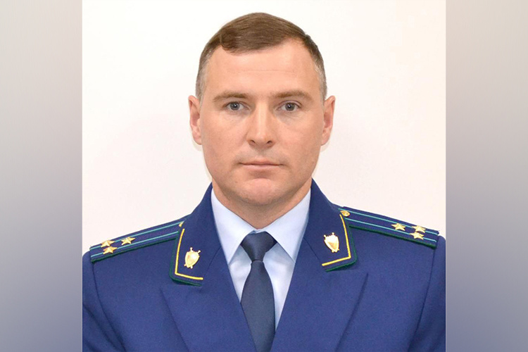    Приказом Игоря Краснова прокурором Набережных Челнов назначен Фанис Шайхаттаров.   
Фото: epp.genproc.gov.ru