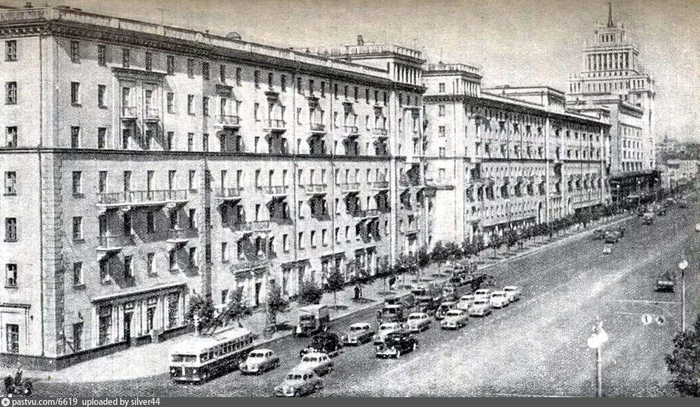 1952, Большая Садовая 