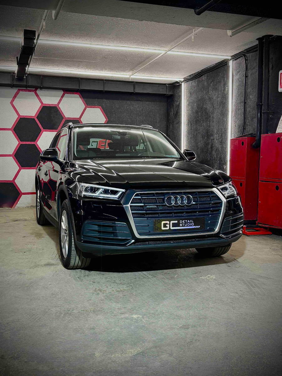Полировка Ауди Ку5 в студии GEEKCAR