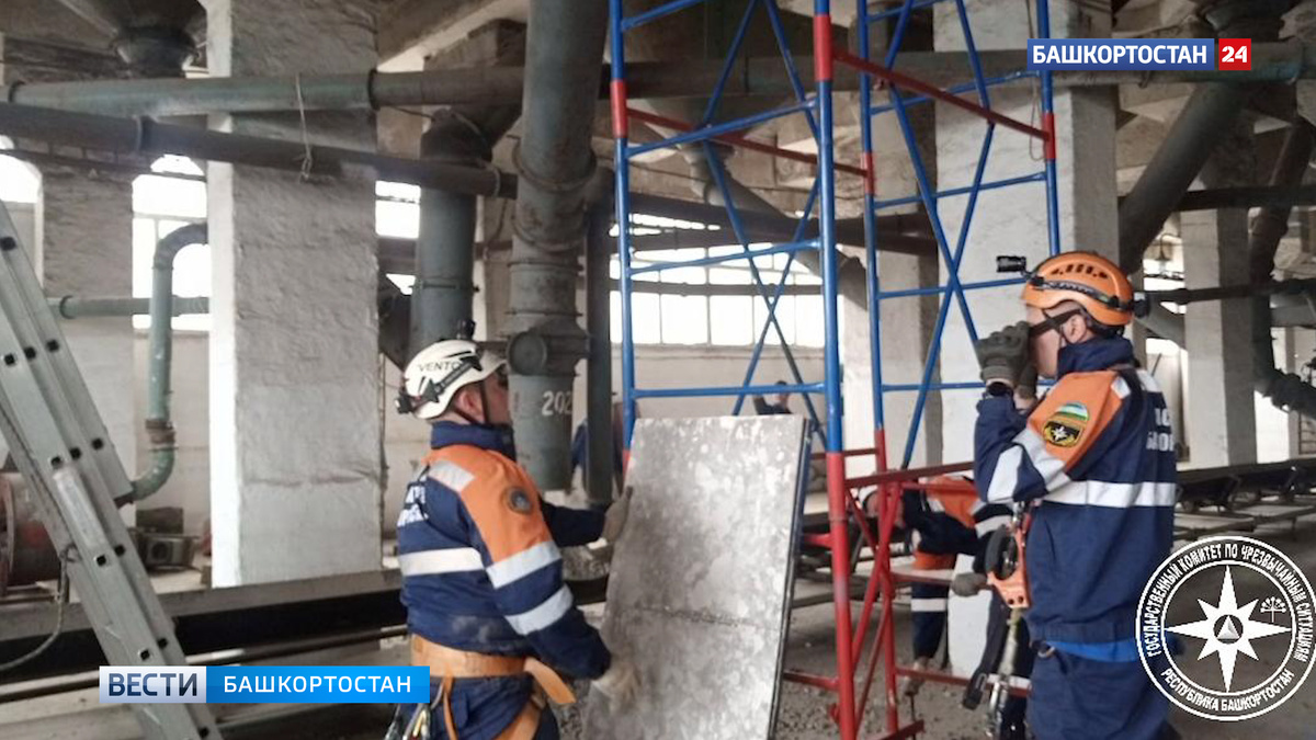    В Мелеузовском районе Башкортостана разбился рабочий, сорвавшись в 30-метровый бункер