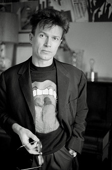 Молодой Лимонов в Париже (Sophie Bassouls – Portrait of Eduard Limonov, January 10, 1986)