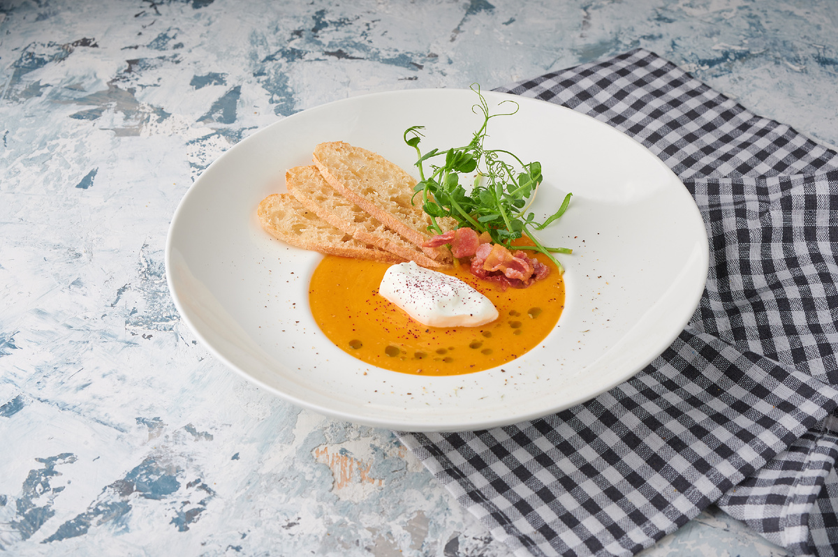 Готовый вариант подачи крем-супа из тыквы