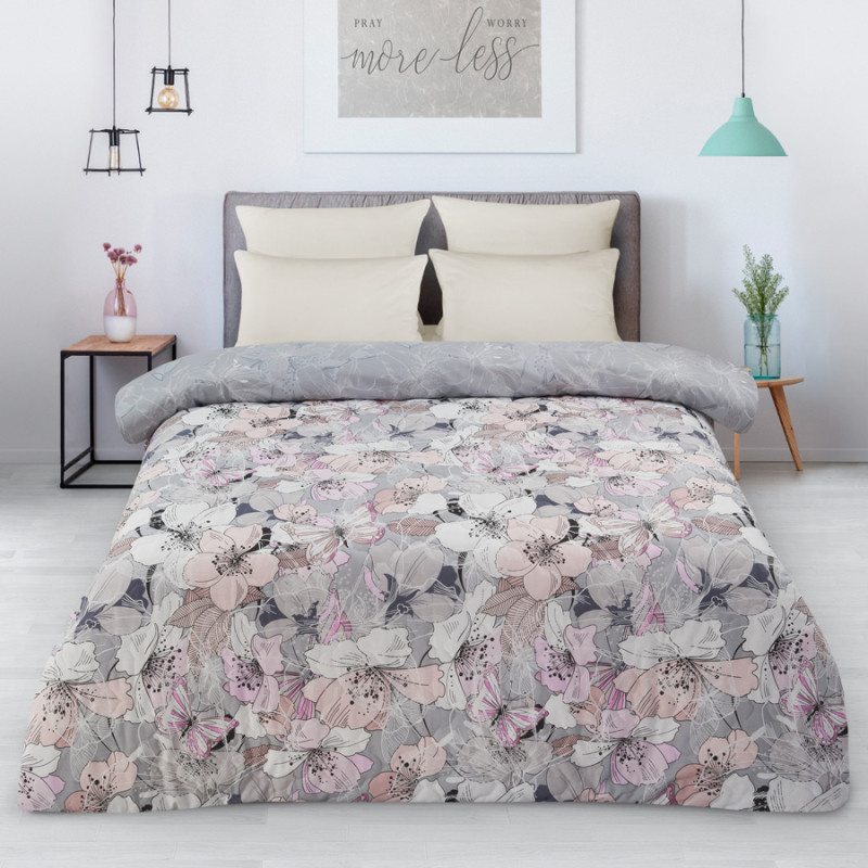 Пододеяльник зима-лето. Расцветка Объятия. Взято с сайта БериПостель.ру