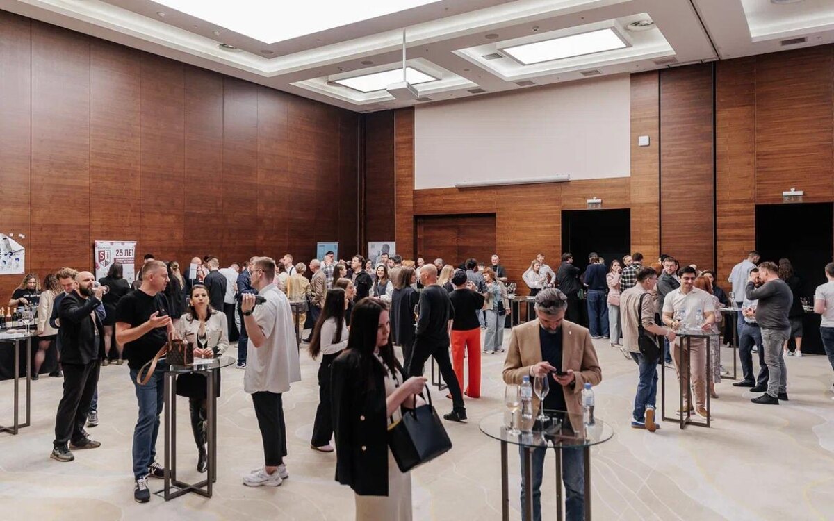    Вино, музыка и мастер-классы: как прошёл шестой Винный саммит El Grado в Воронеже Фото организаторов мероприятия