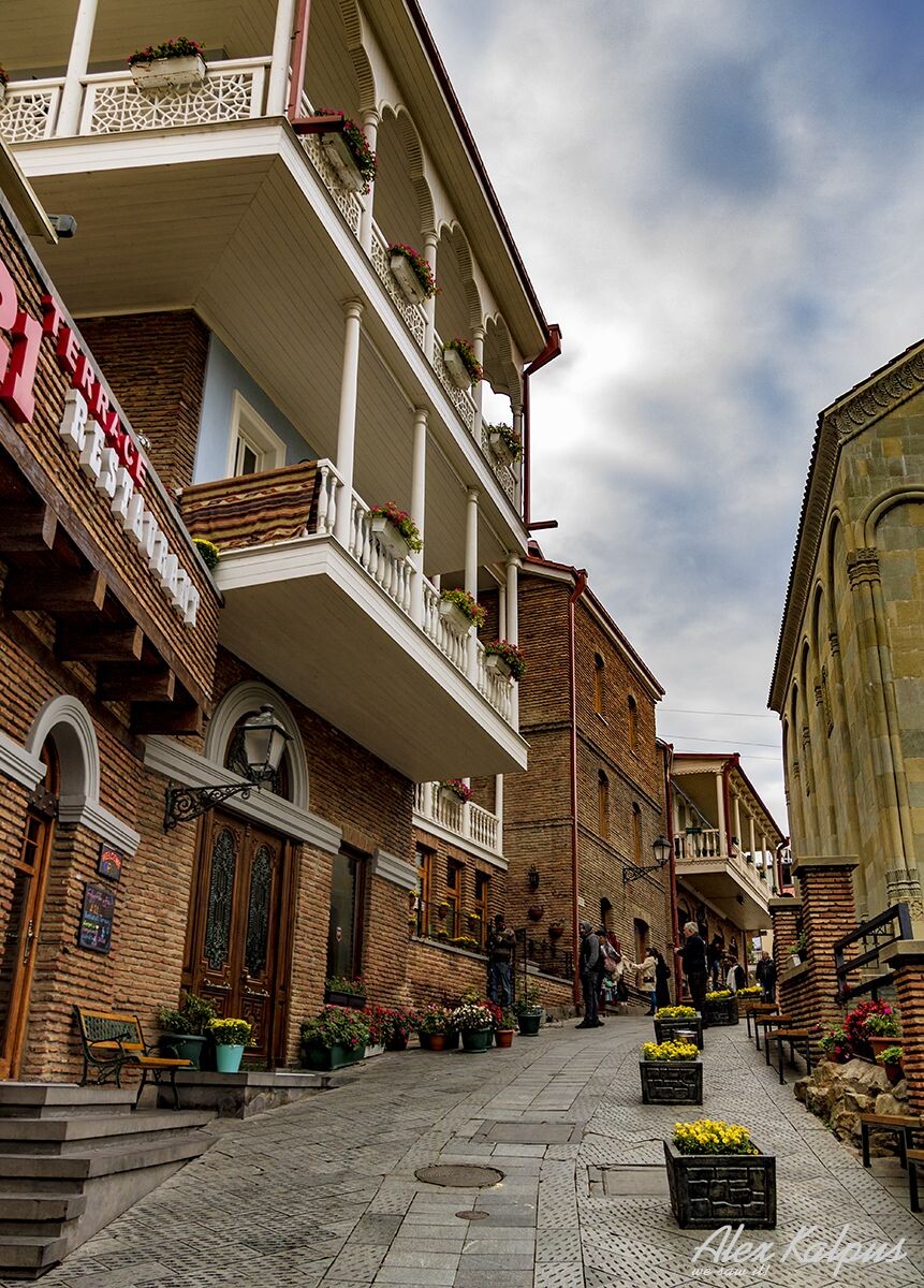 Старый Тбилиси — это не просто собрание памятников, а живой организм, 