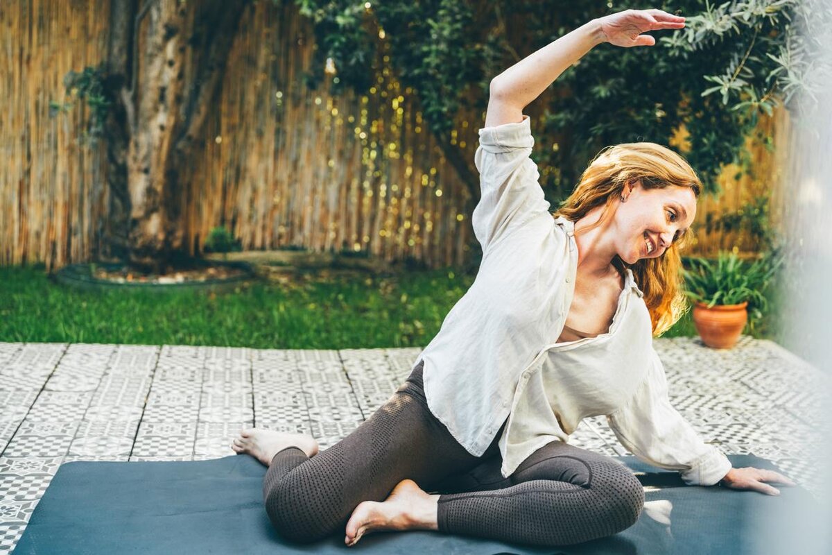 Про свою любовь к пилатесу я уже все уши прожужжала)) Присоединяйтесь и вы) Я регулярно занимаюсь пилатесом уже больше года и в восторге от результатов 