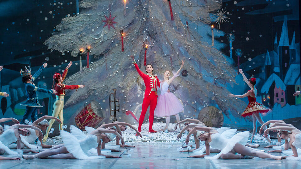 «Щелкунчик» П. Чайковский. Премьера в Краснодаре — 15 октября 1997 года. Хореограф-постановщик — Ю. Григорович.📷Фото: предоставлено ТО «Премьера»