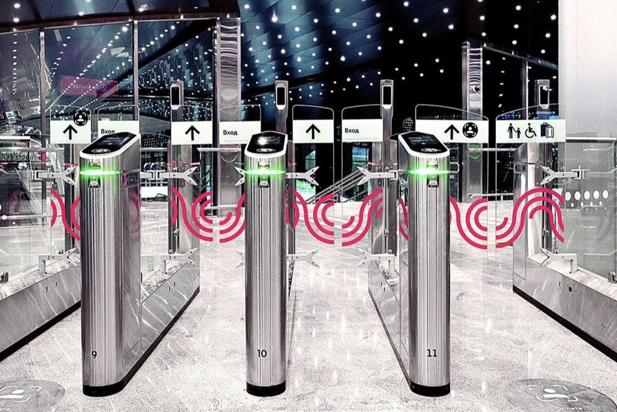 Стоимость проездных билетов для студентов — одна из самых доступных в России.