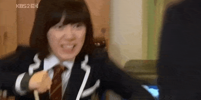 Ким Чан Ди удар по Гу Джун Пё