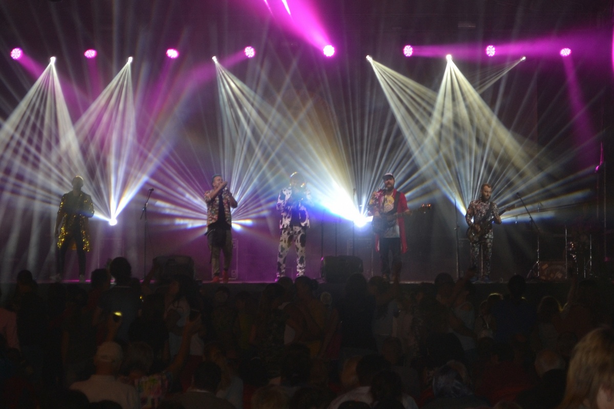 Фото автора. В станице танцы