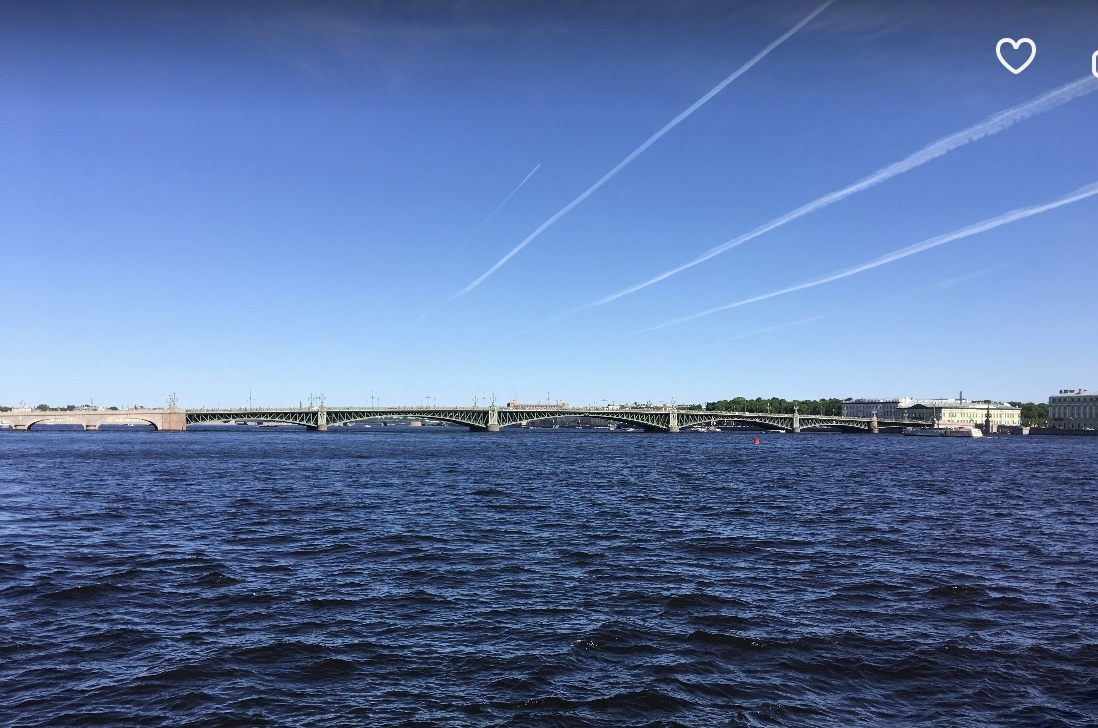 Вид на Троицкий мост из Петропавловской крепости, фото автора 