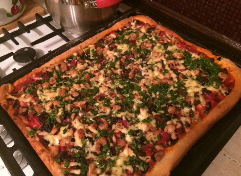 *  3 рецепта вкуснее, чем в пиццерии!
•  Пицца своими руками: три простых рецепта для всей семьи
•  Идеальная пицца дома: раскрываем секреты приготовления
•  Топ-3 рецепта домашней пиццы, которые вы захотите повторить!
•  Легко, вкусно, дома: готовим пиццу по проверенным рецептам