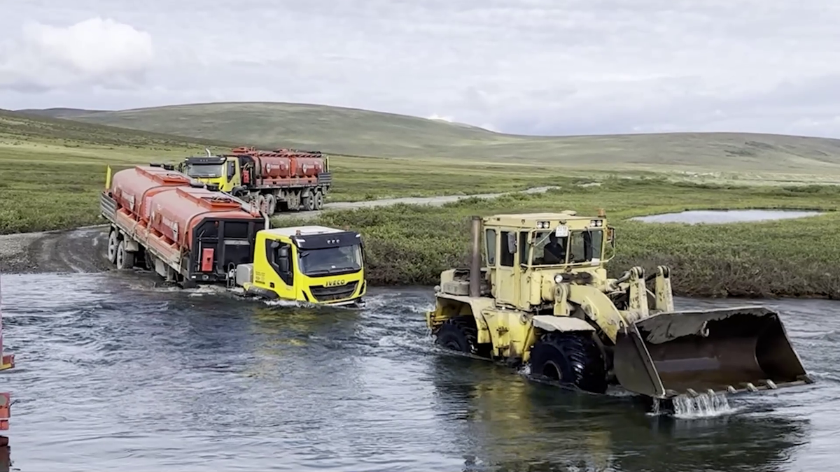 "План новой линии" изучается на местности изыскателями