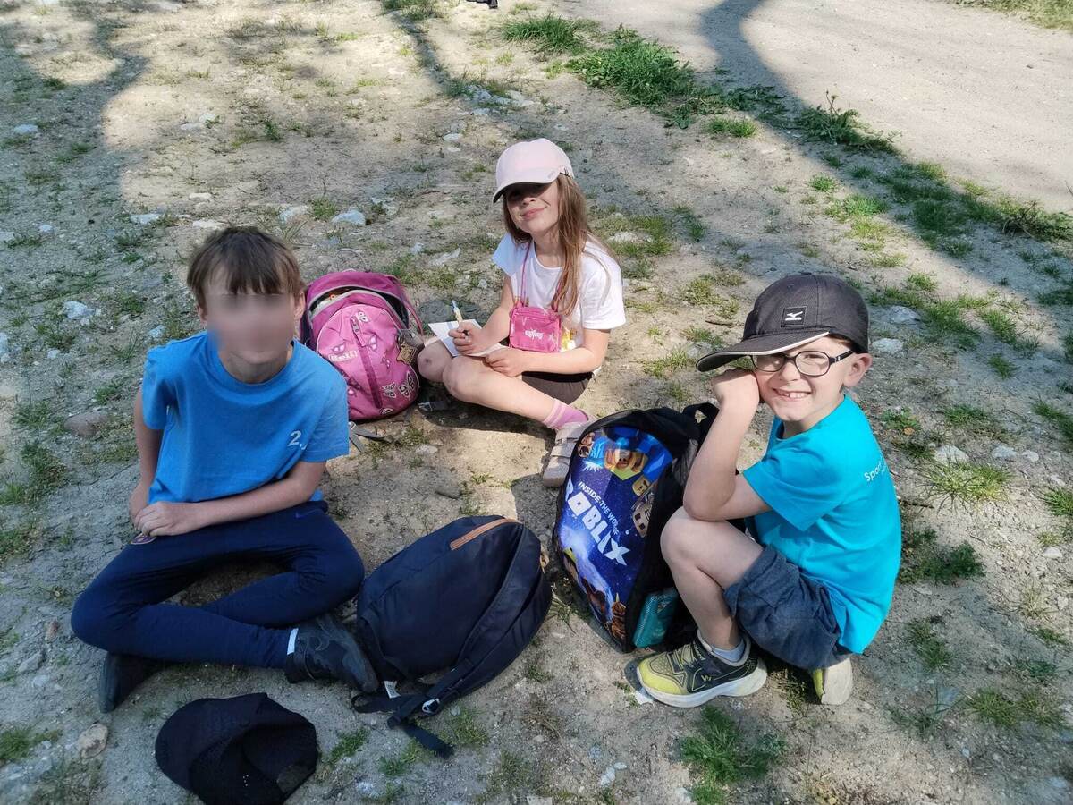 фото из архива: мальчика слева заблюрила на всякий пожарный. Остальные фото выбирала, чтобы лица было не разобрать, кроме Вовы, конечно